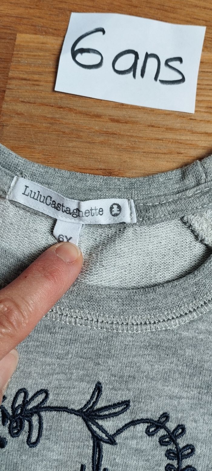 Pull fille 6 ans - photo numéro 4