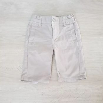 Short okaidi 3 ans Excellent état