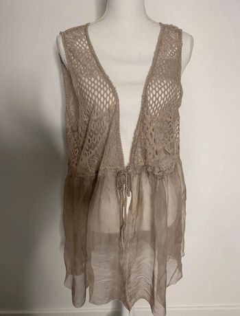 Cardigan long sans manche en crochet et voile beige sable bohème Y2K TU