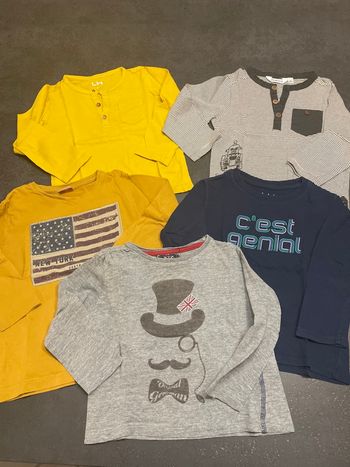 Lot de 5 tshirts manches longues garçon 3 ans.