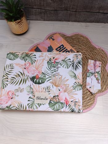 Pochette a livre + marque page