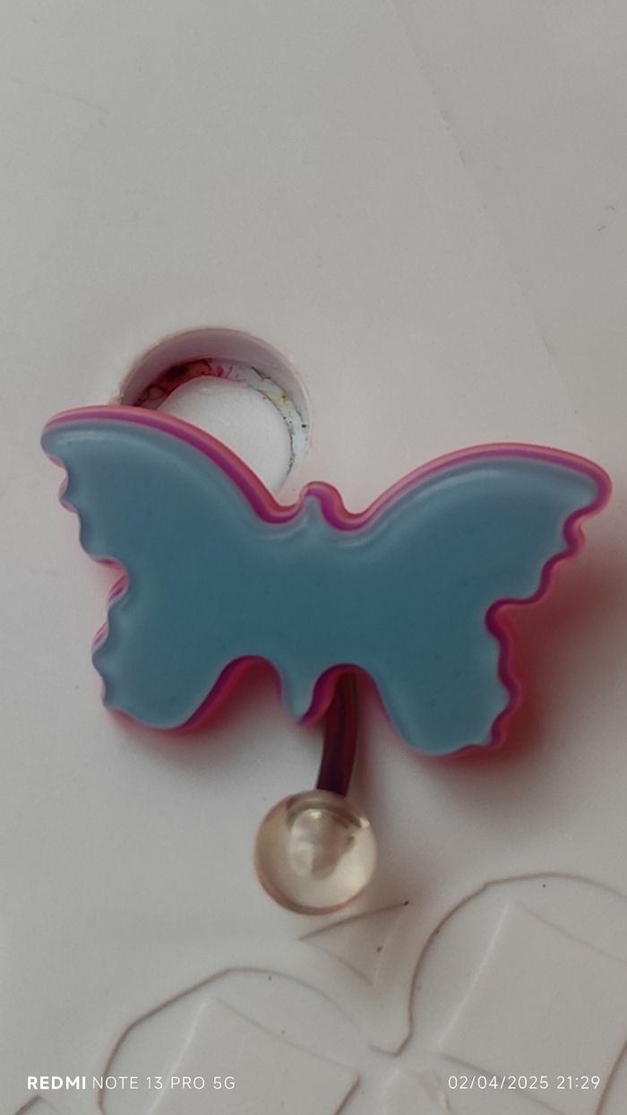 Piercing nombril papillon reverse phosphorescent - photo numéro 7