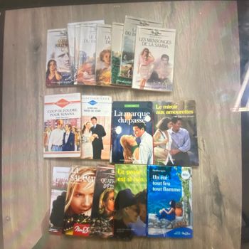 Gros lot de livres nous  deux et harlequin