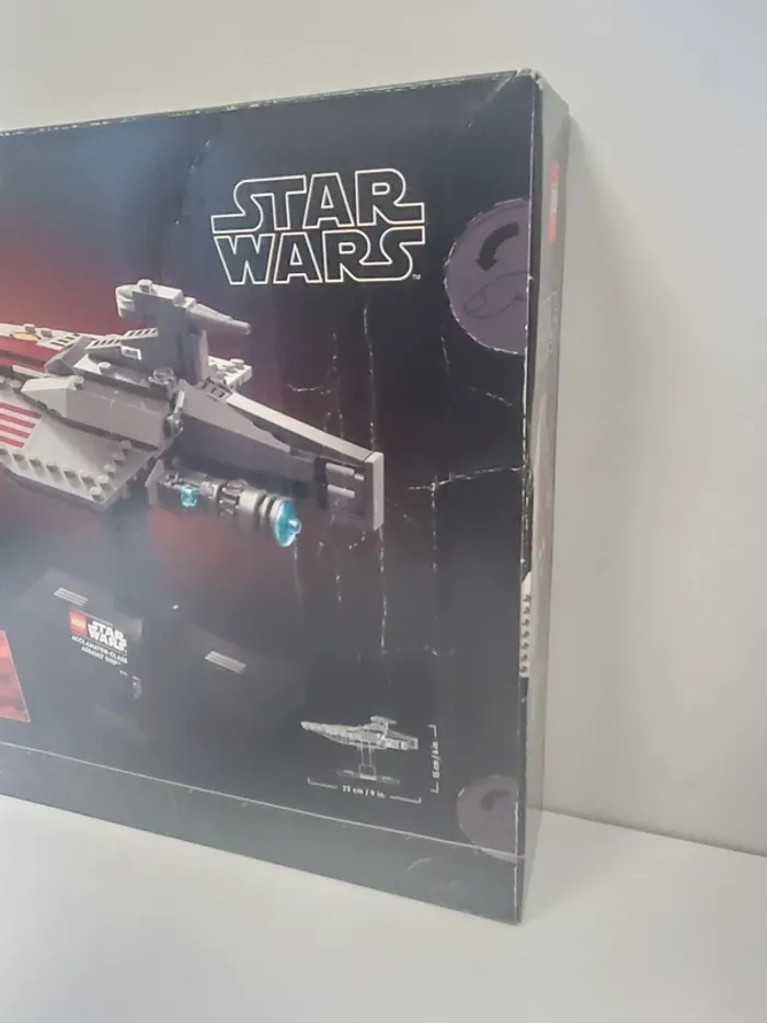 Lego Star Wars Croiseur republique. - photo numéro 3