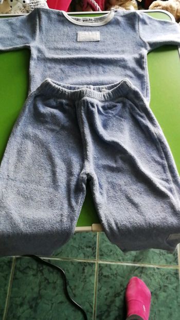 Très jolie ensemble chevignon