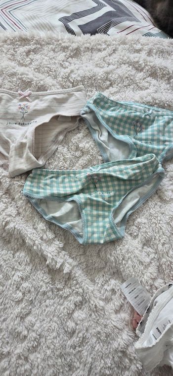 3 culottes vertbaudet  5 ans