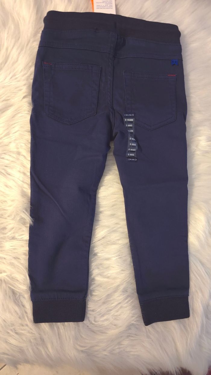(Neuf non porté) 🏷🥰😍💙superbe pantalon jogger 3ans Garçon 💙😍🥰 - photo numéro 2