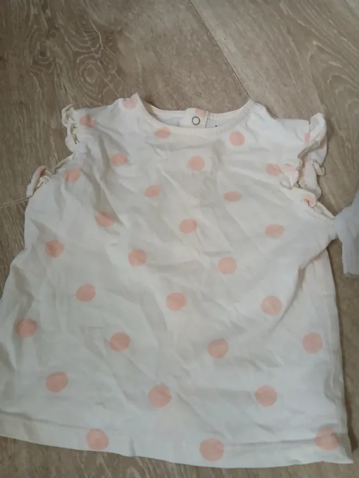 Lot de 4 vêtements bébé fille 6 mois - photo numéro 6