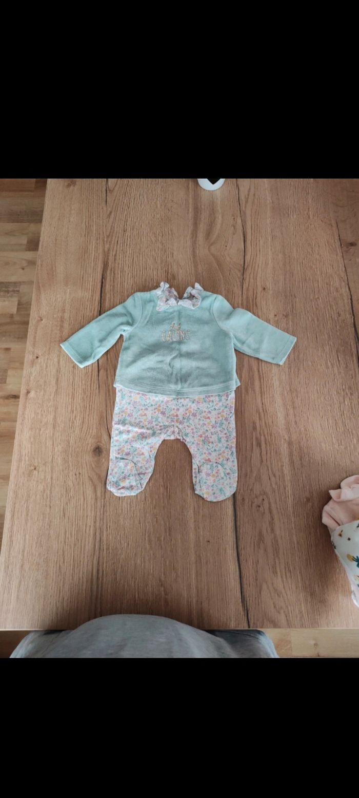 Lot de 3 pyjamas fille 1 mois  TAO - photo numéro 2