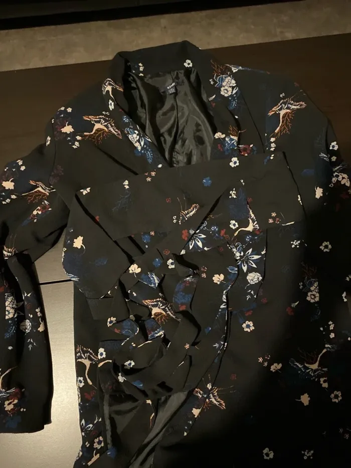 Veste / blaser Kiabi en très bon état - photo numéro 5