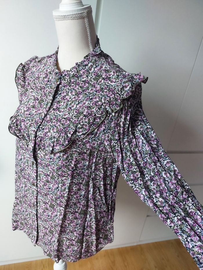 Jolie chemise fleurie - photo numéro 4