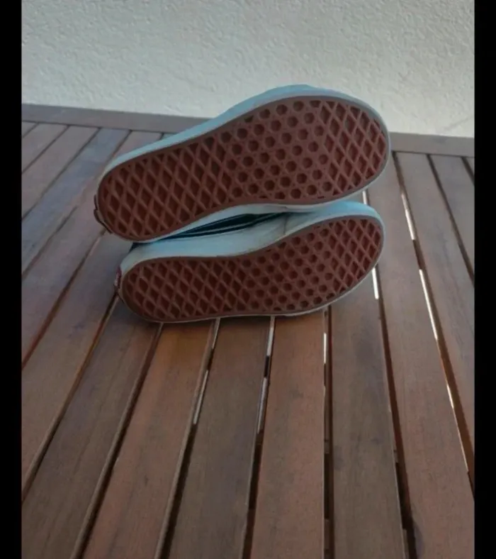 Baskets vans montantes pointure 31 a lacets - photo numéro 6