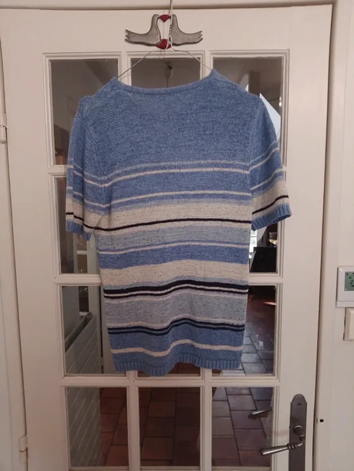 Pull léger 42/44 - photo numéro 3