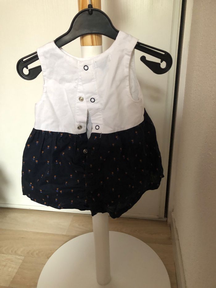 Robe 3 mois - photo numéro 2