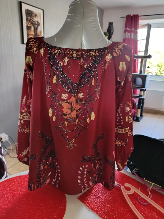Jolie blouse légère rouge M - photo numéro 2