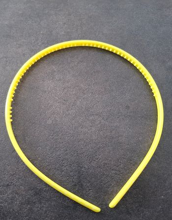 Serre-tête jaune à pois blancs – enfant / fille