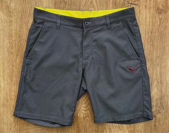 Très joli short homme gris foncé Puma (logo brodé) pour homme, taille S