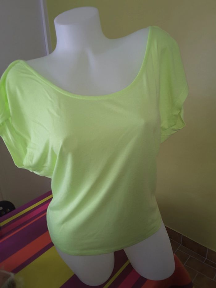 Tee shirt