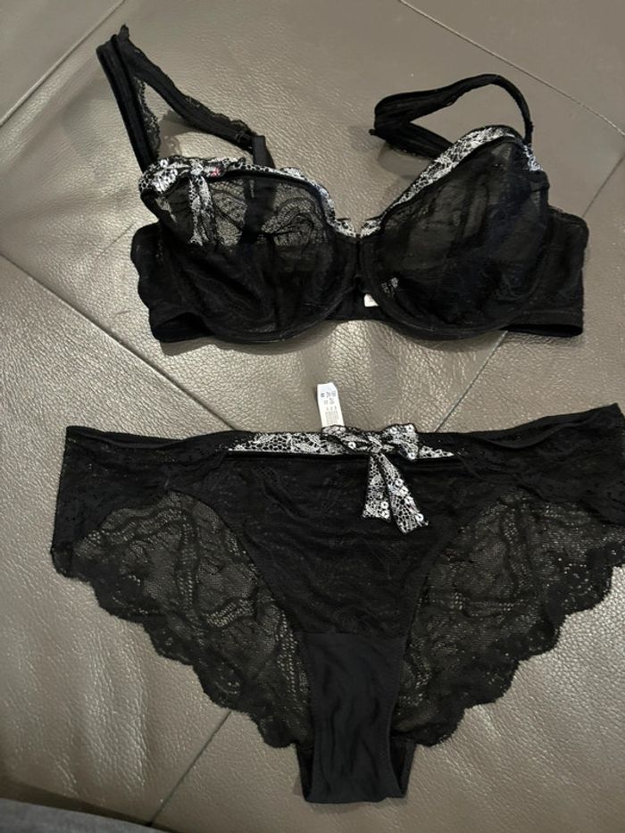 Magnifique soutien gorge darjeeling 95D - photo numéro 10