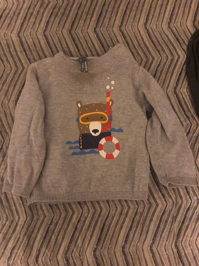 Jolie pull taille 12 mois confortable - photo numéro 1