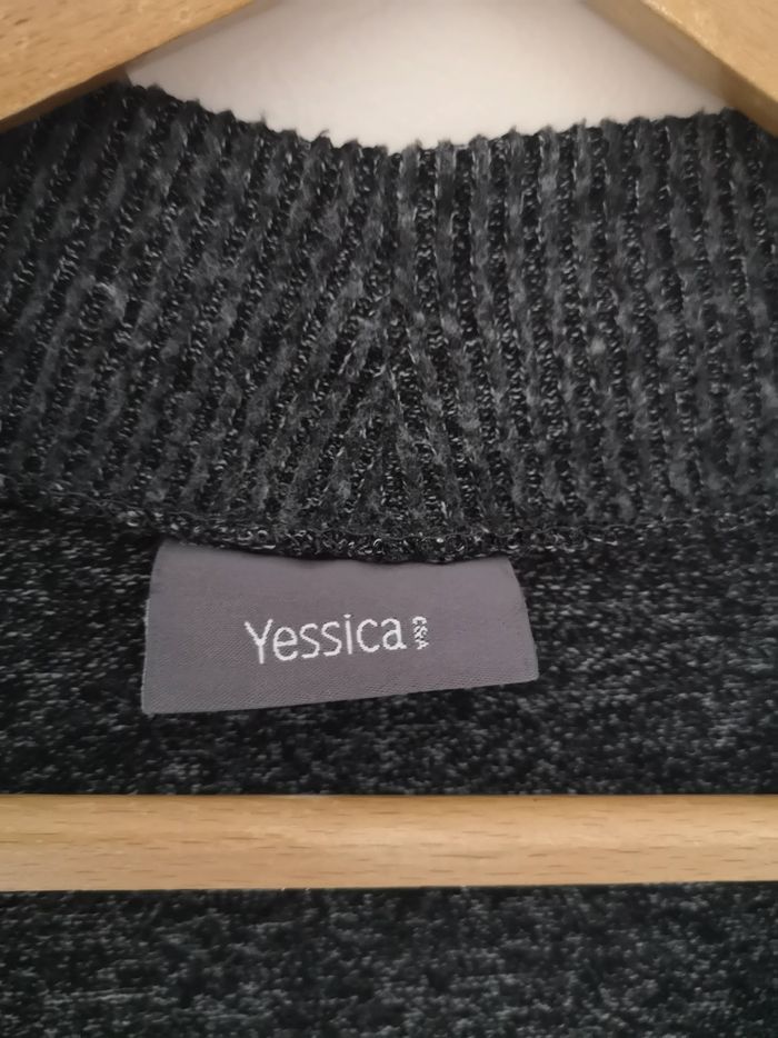 Veste gilet T38 - Yessica by C&A - photo numéro 2