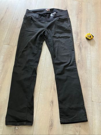 Pantalon de grossesse