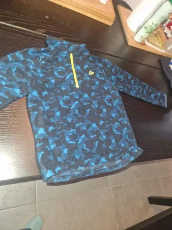 Pull taille 6 ans
