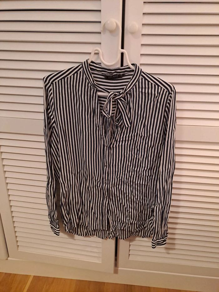 Chemise rayures et nœud taille L - photo numéro 1