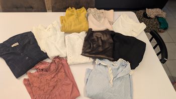 Lot 10 hauts femme taille 38/40