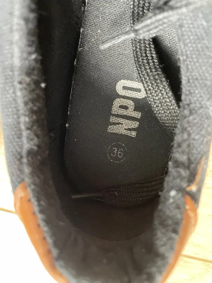 Chaussures noires type vans - photo numéro 3