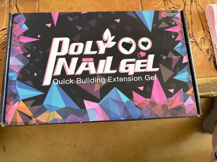 Poly nail gel