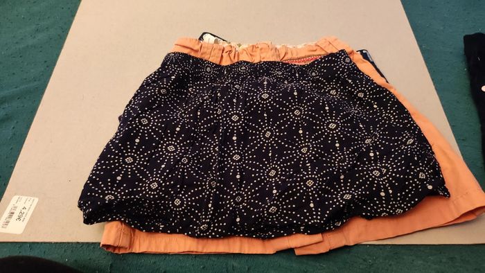 lot 4 jupes 4 ans - photo numéro 7