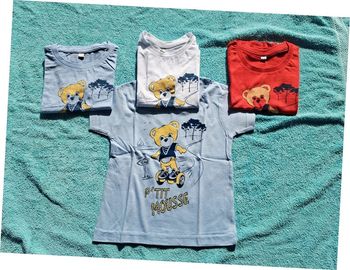 Lot de 4 T-shirt Neuf. Manches Courtes 0/2 ans 100% coton. Orson sur Overboard ou X board.