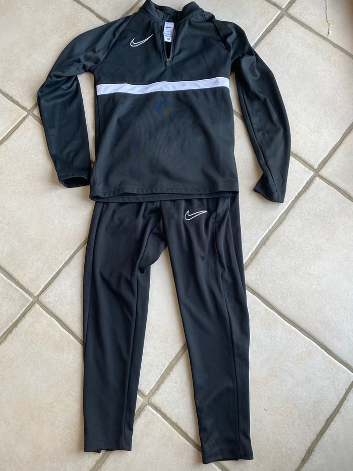 Survêtement Nike