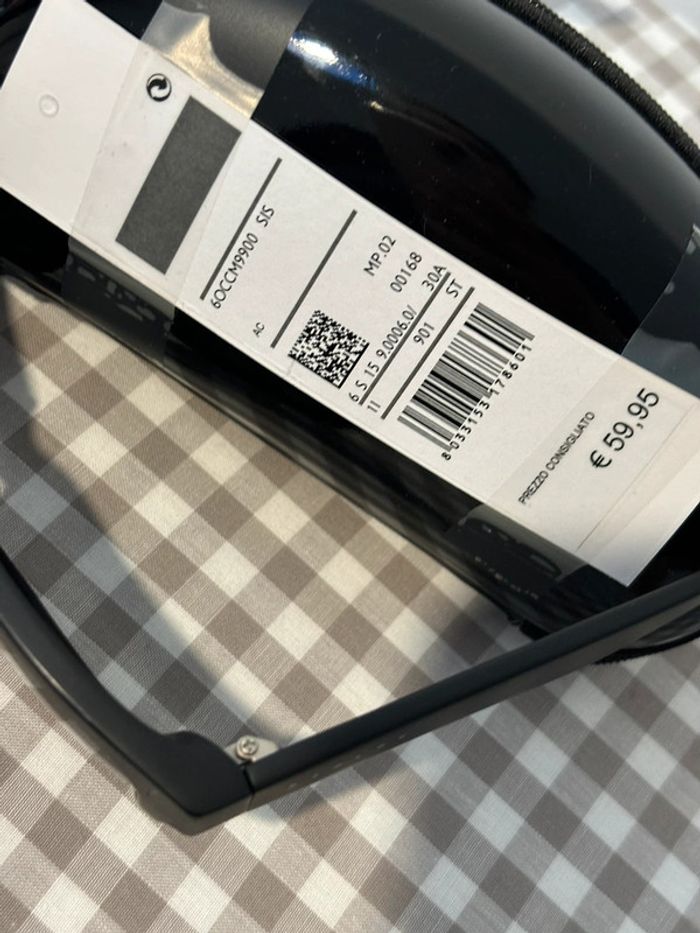 Lunettes de soleil SISLEY 59€95 - photo numéro 4