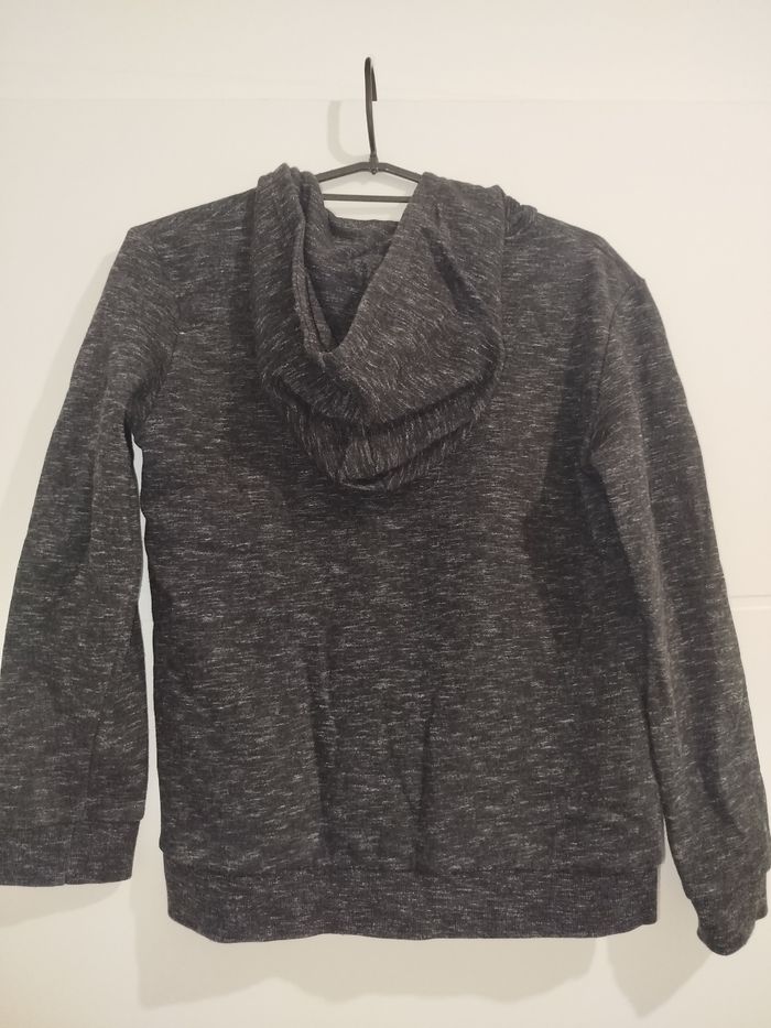 Veste à capuche zippée – Taille 10 ans - photo numéro 3