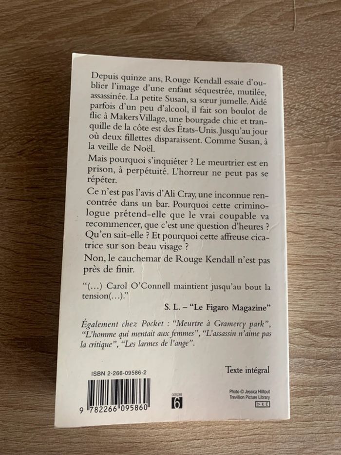 Livre carol o connel l appât invisible - photo numéro 2