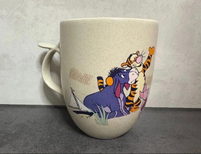 Tasse Disneyland Winnie l’Ourson – personnages classiques - photo numéro 3