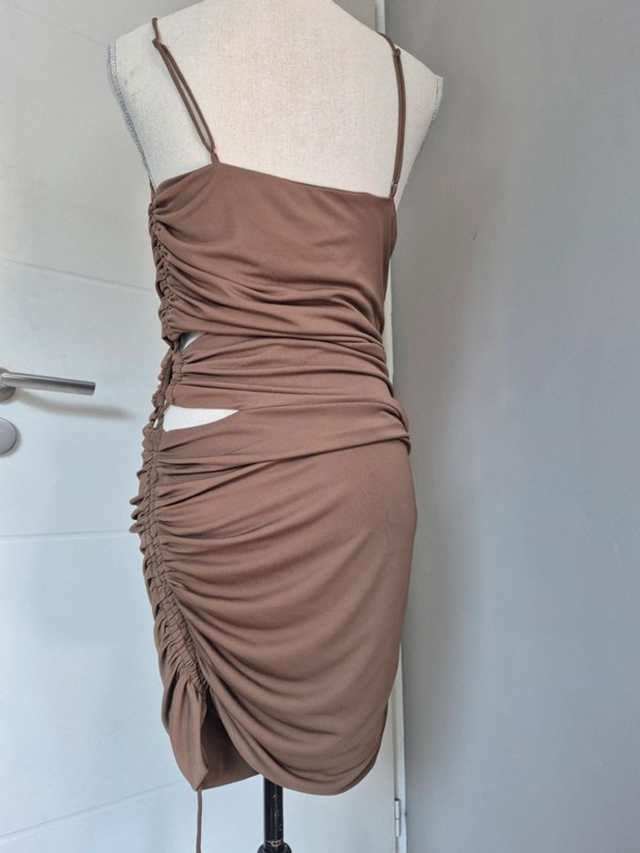 Robe Marron Zara - photo numéro 3