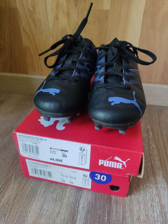 Chaussures de foot taille 30