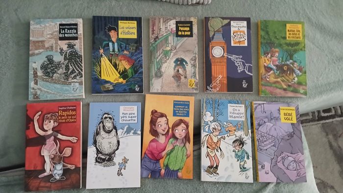 Lot de 10 romans 9/10ans