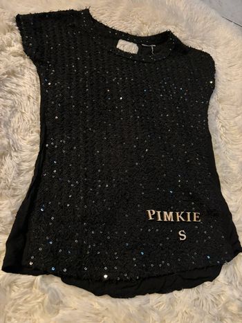 Pull noir manches courtes