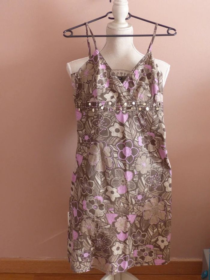 Robe bretelles