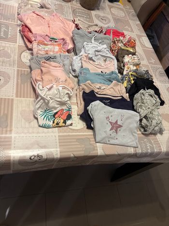 Lot vêtements fille 