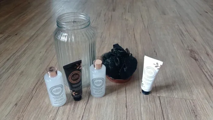 Coffret Cadeau produits bain douche - The Luxury Bathing Company Neuf - photo numéro 5