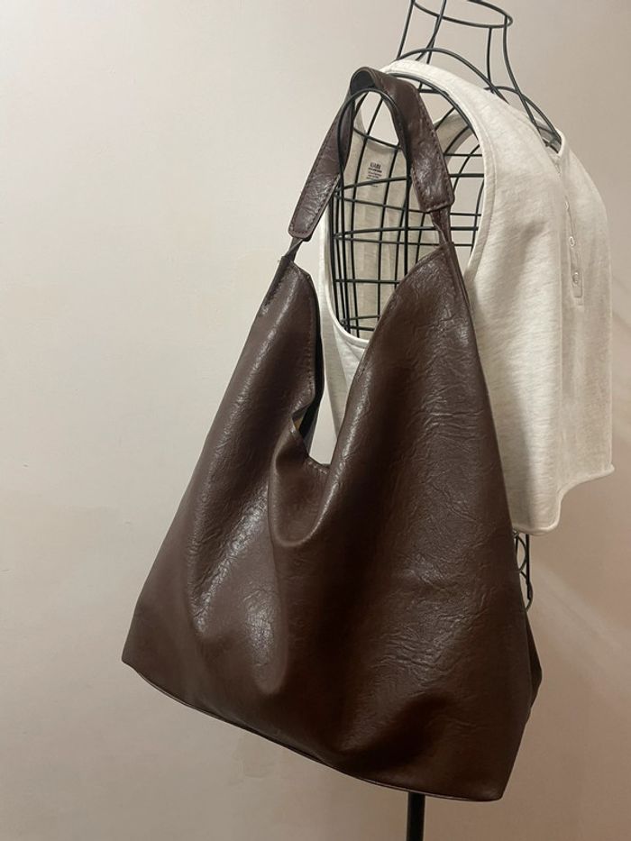 Sac fourre-tout vintage marron foncé en similicuir - photo numéro 9