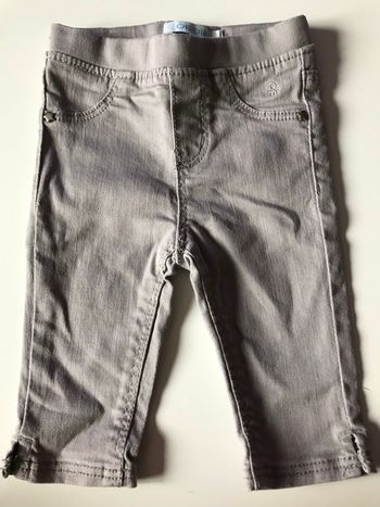 Pantalon gris 3 mois