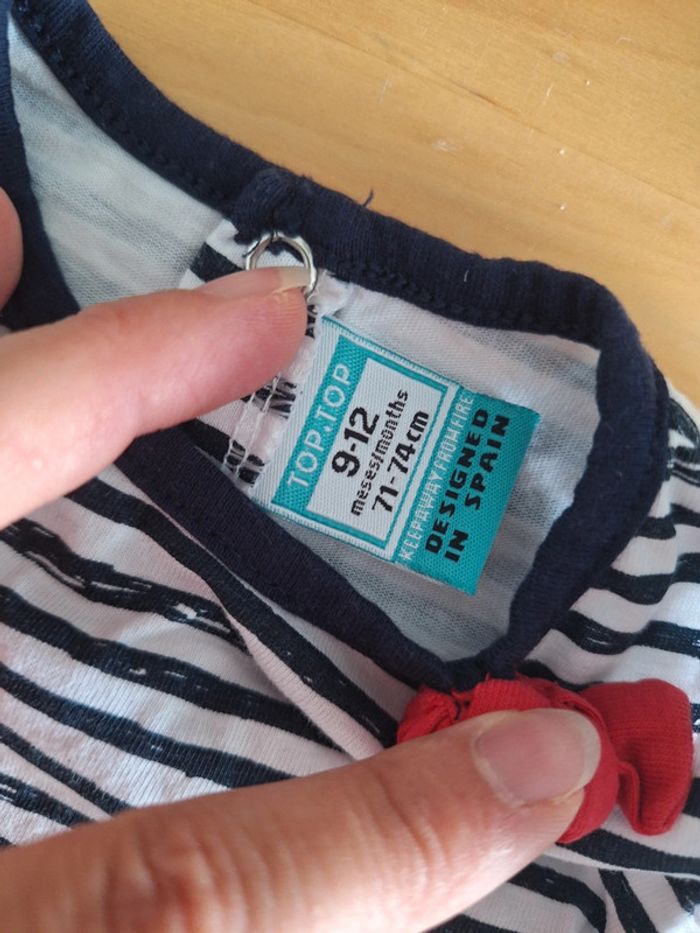 T-shirt manches courtes pour fille 12mois très bon état - photo numéro 4