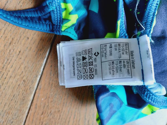 Maillot Nabaji taille 2-3 ans très bon état - photo numéro 4
