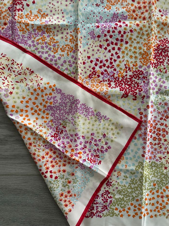 Foulard carré de soie à fleurs multicolore Vintage 52x52cm - photo numéro 4